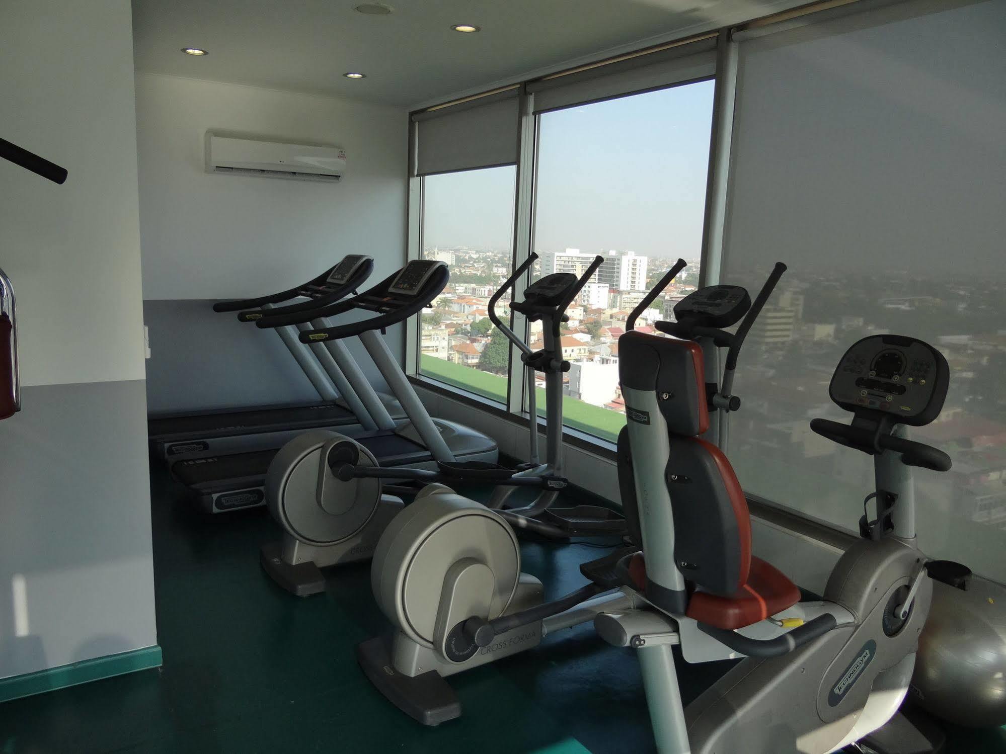 Rk Suite Hotel Luanda Exteriör bild