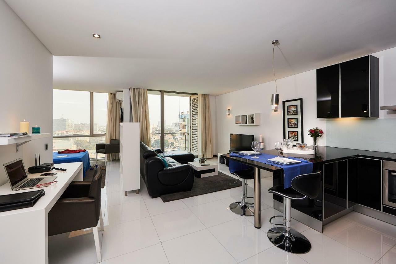 Rk Suite Hotel Luanda Exteriör bild