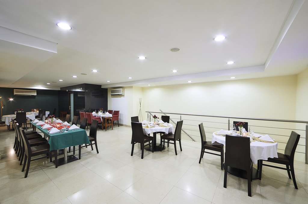Rk Suite Hotel Luanda Inreriör bild
