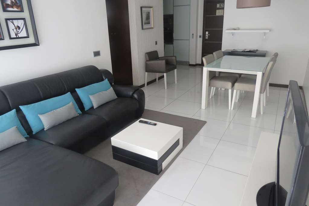 Rk Suite Hotel Luanda Rum bild